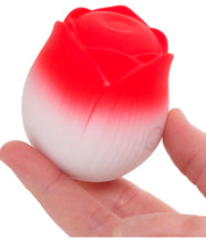 ￼Bloomgasm Pulsing petals rose stimulator in red￼￼